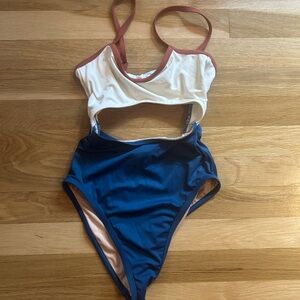 Madewell Second Wave Cutout One-Piece Swimsuit